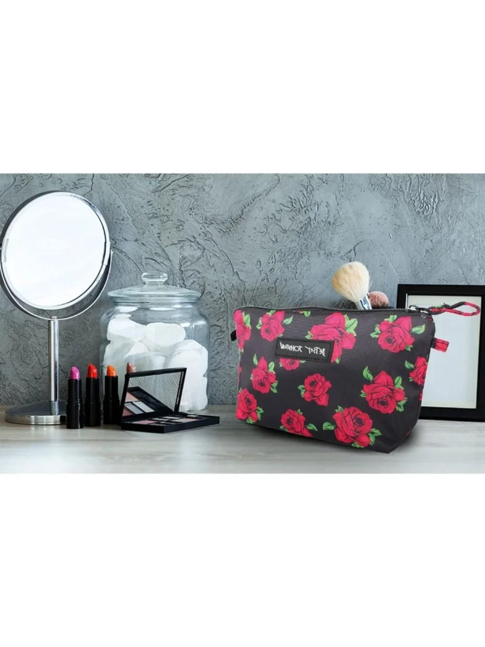 Lightweight Durable Cosmetic Pouch | Small Toiletry Bag with Zipper Pocket for